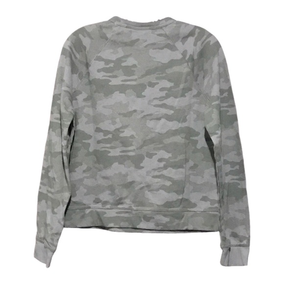 Universal Thread Camouflage Sweatshirt Green XS NWT - Picture 4 of 4